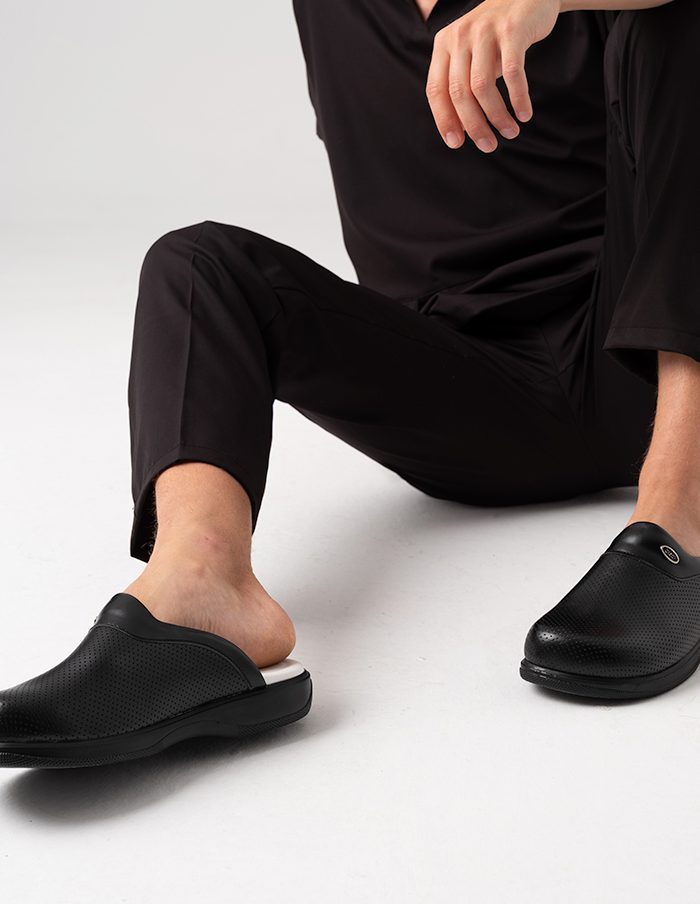 Classic orthopedic clogs - Black