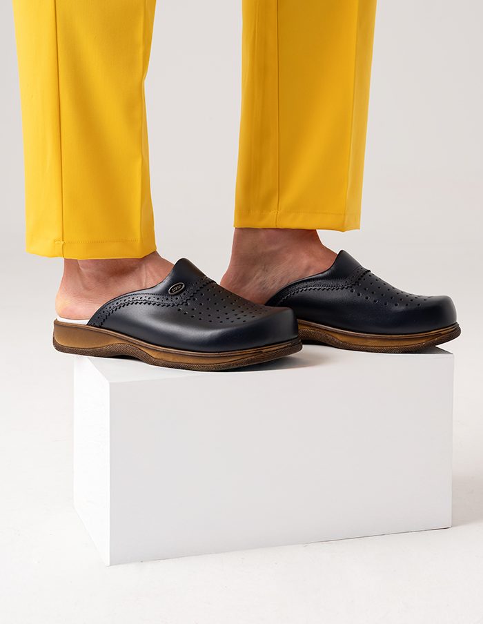 Orthopedic leather sabot - Dark blue