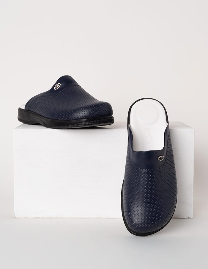 Classic orthopaedic leather clogs - Dark blue